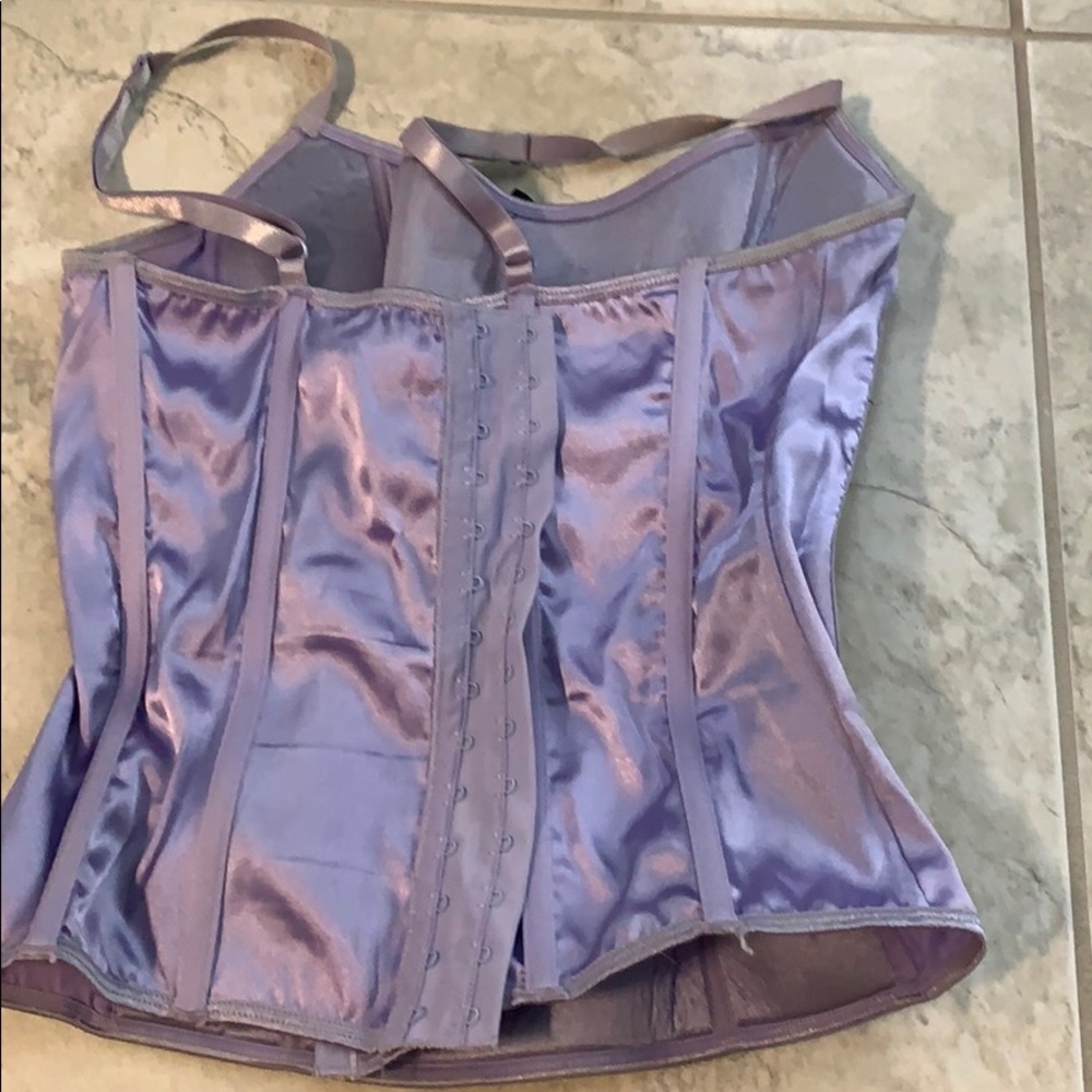 Bustier - Picture 2 of 2